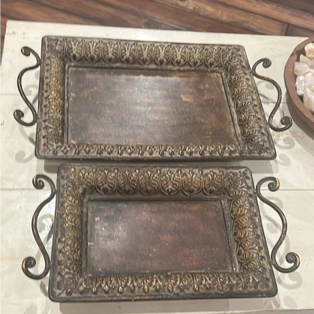 Antique-Style Brown and Gold Decorative Tray Set
